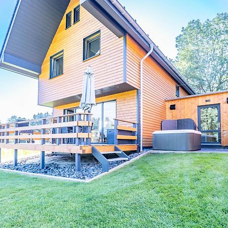 Urlaub Am Schwarzbach Mit Sauna Und Whilpool Butgenbach Ngoại thất bức ảnh
