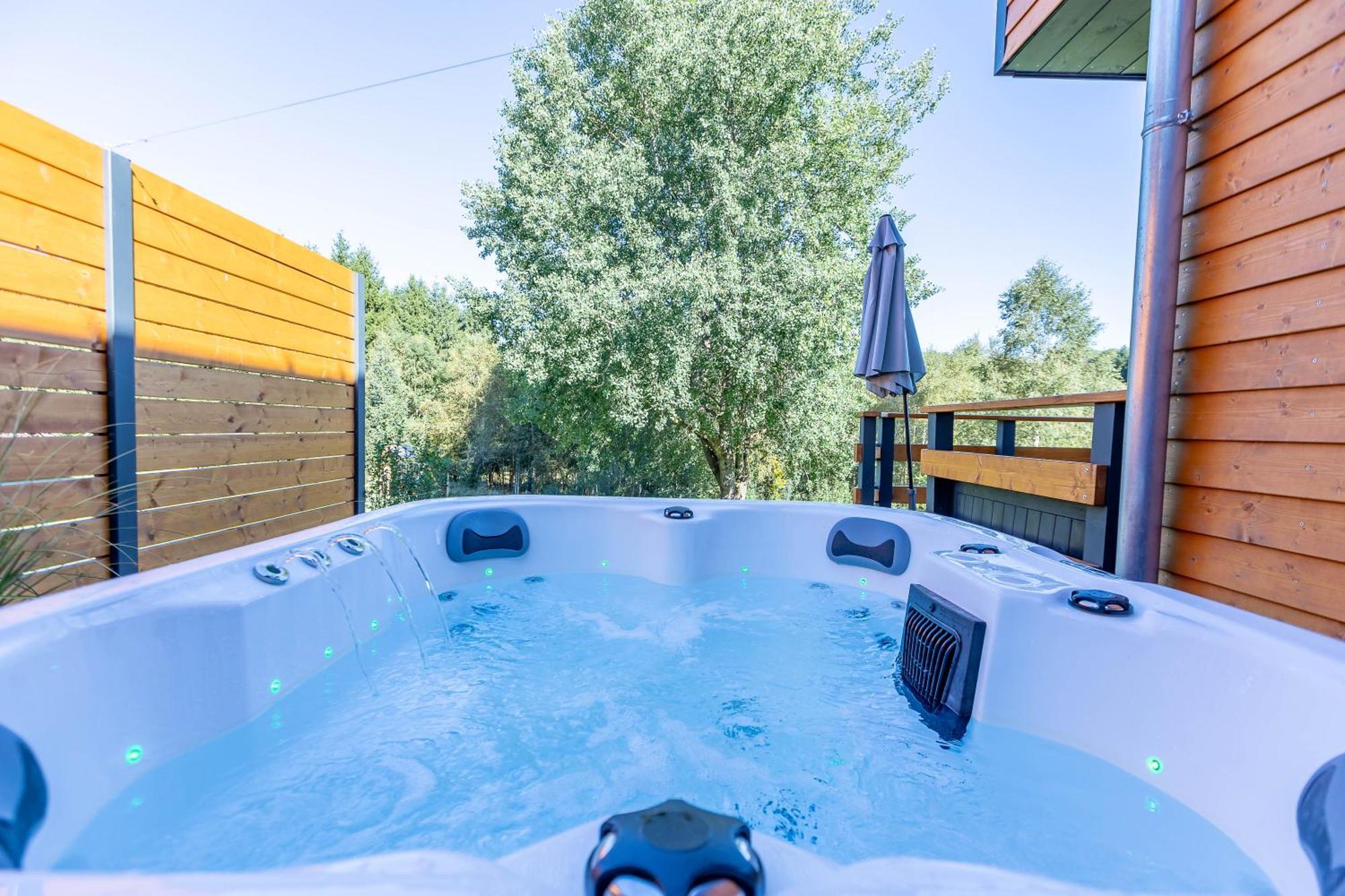 Urlaub Am Schwarzbach Mit Sauna Und Whilpool Butgenbach Ngoại thất bức ảnh