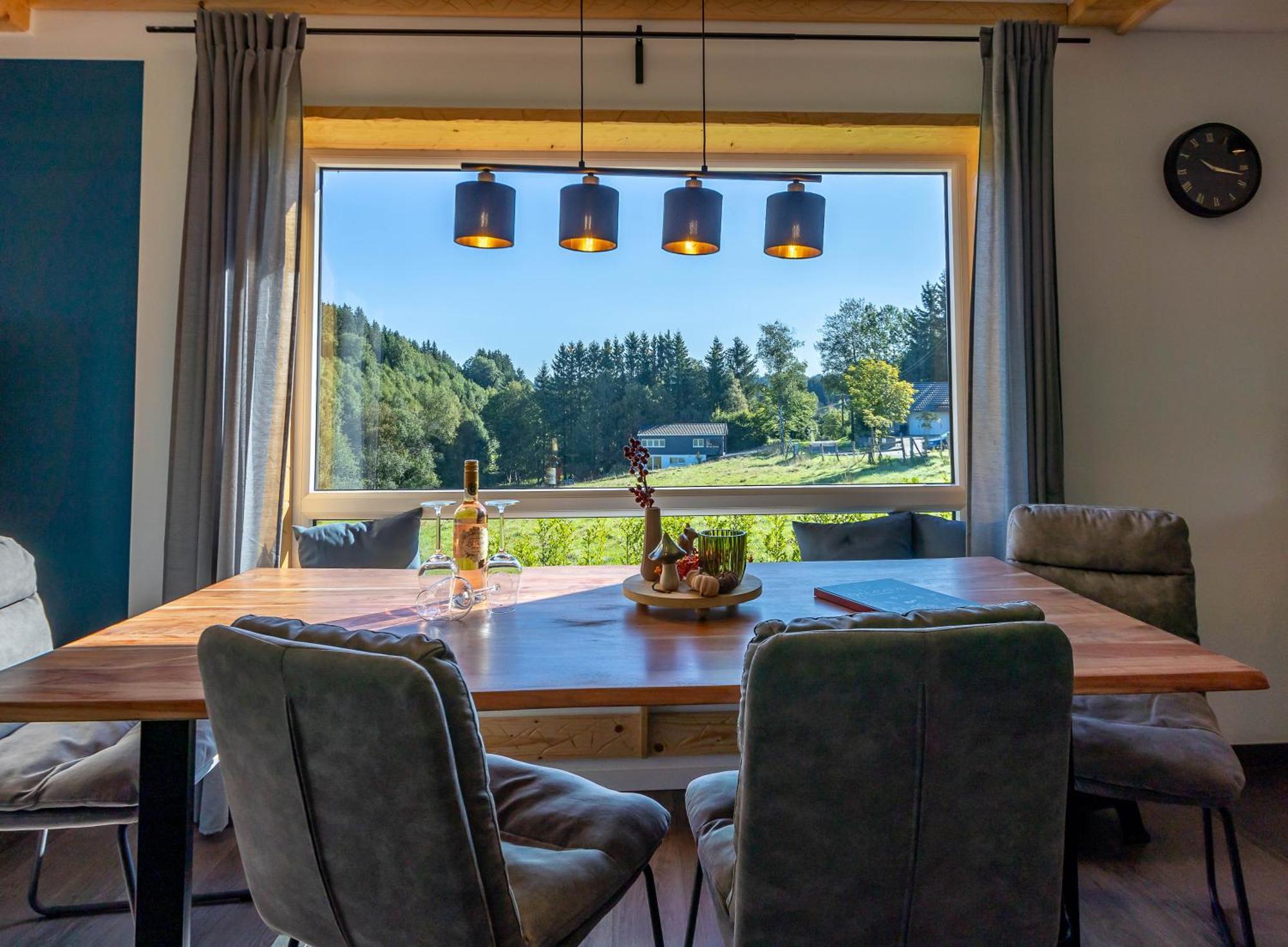 Urlaub Am Schwarzbach Mit Sauna Und Whilpool Butgenbach Ngoại thất bức ảnh