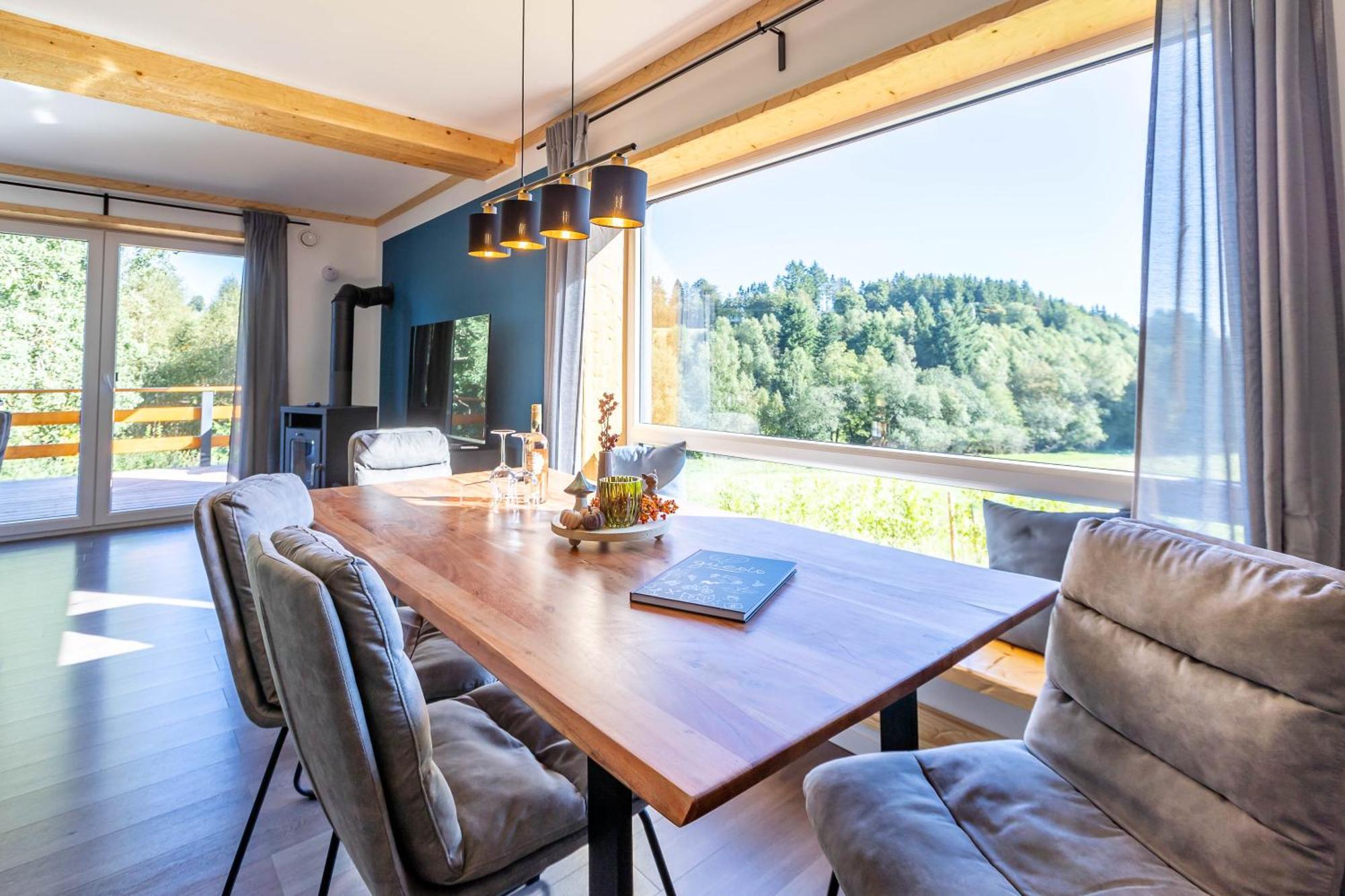 Urlaub Am Schwarzbach Mit Sauna Und Whilpool Butgenbach Ngoại thất bức ảnh